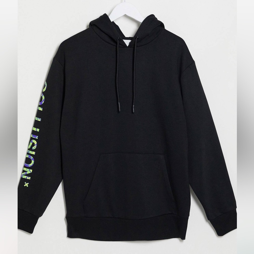 Unisex hoodie. Brand: Collusion.